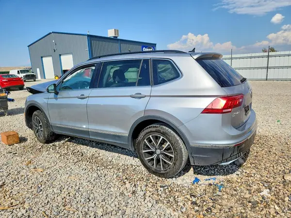 3VV2B7AX8MM003739 2021 VOLKSWAGEN TIGUAN - Image 2