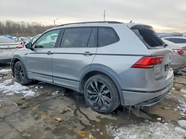 3VV2B7AX8MM004051 2021 VOLKSWAGEN TIGUAN - Image 2