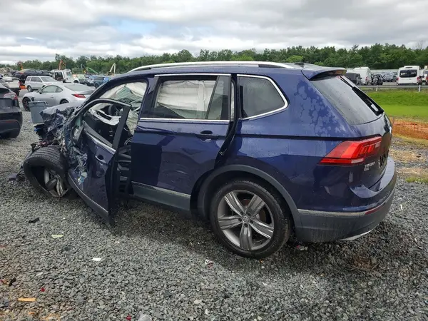 3VV2B7AX8MM013302 2021 VOLKSWAGEN TIGUAN - Image 2