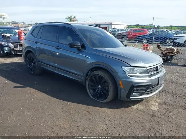 3VV2B7AX8MM020010 2021 VOLKSWAGEN TIGUAN - Image 1