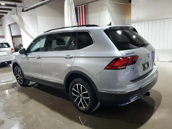 3VV2B7AX8MM020363 2021 VOLKSWAGEN TIGUAN - Image 2