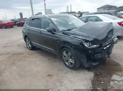 3VV2B7AX8MM025739 2021 VOLKSWAGEN TIGUAN