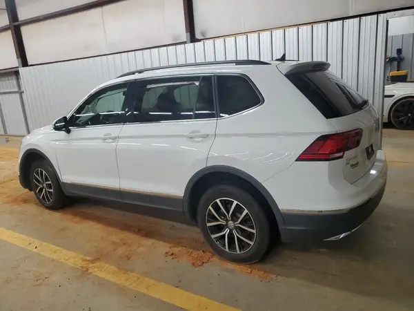 3VV2B7AX8MM040760 2021 VOLKSWAGEN TIGUAN - Image 2