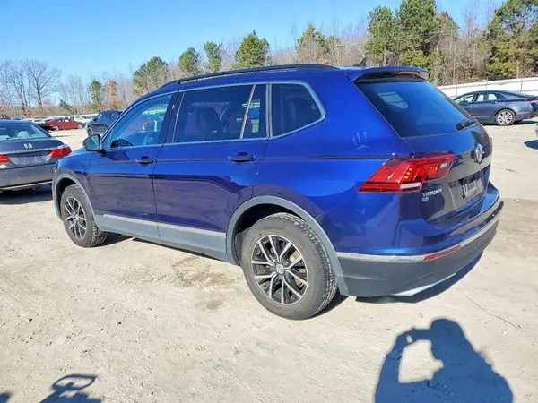 3VV2B7AX8MM059230 2021 VOLKSWAGEN TIGUAN - Image 2