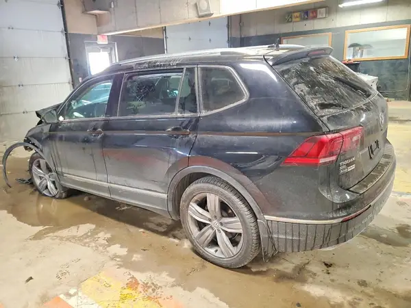 3VV2B7AX8MM085522 2021 VOLKSWAGEN TIGUAN - Image 2