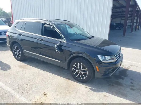 3VV2B7AX8MM100567 2021 VOLKSWAGEN TIGUAN - Image 1