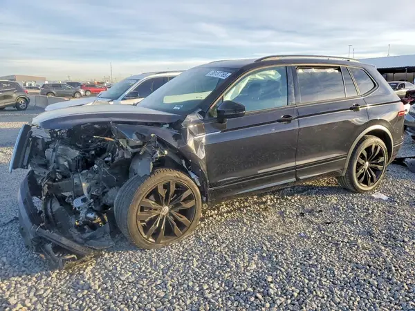 3VV2B7AX8MM109480 2021 VOLKSWAGEN TIGUAN - Image 1