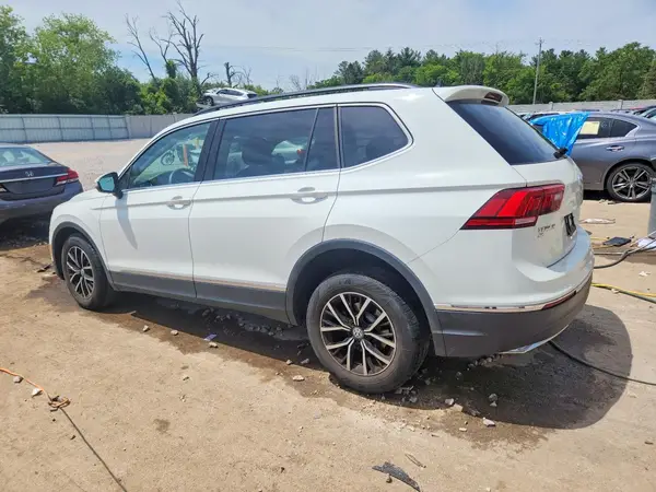 3VV2B7AX8MM115912 2021 VOLKSWAGEN TIGUAN - Image 2