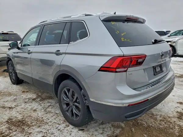 3VV2B7AX8NM060041 2022 VOLKSWAGEN TIGUAN - Image 2