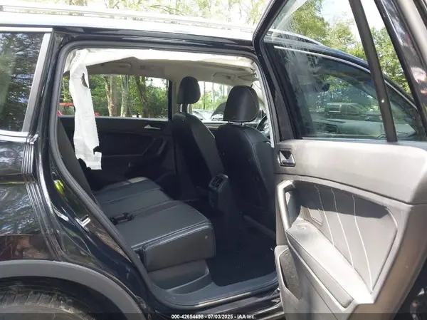 3VV2B7AX8NM086011 2022 VOLKSWAGEN TIGUAN - Image 8