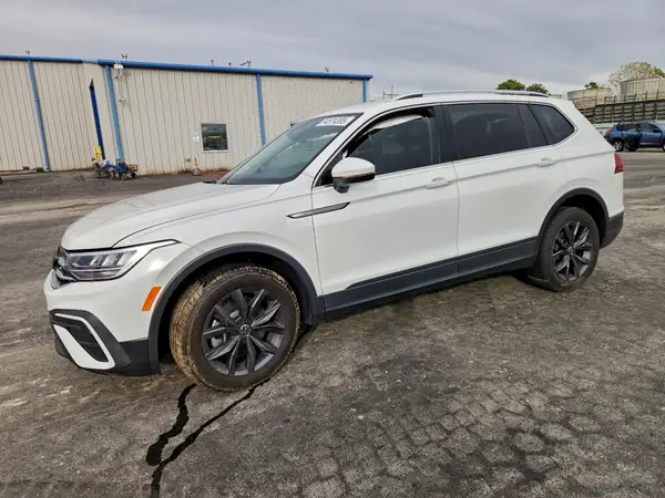 3VV2B7AX8NM114812 2022 VOLKSWAGEN TIGUAN - Image 1
