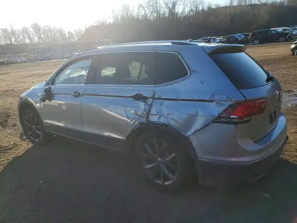 3VV2B7AX8NM122666 2022 VOLKSWAGEN TIGUAN - Image 2