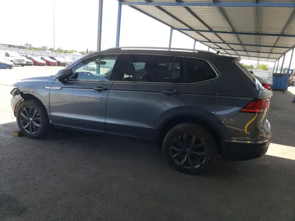 3VV2B7AX8NM132114 2022 VOLKSWAGEN TIGUAN - Image 2