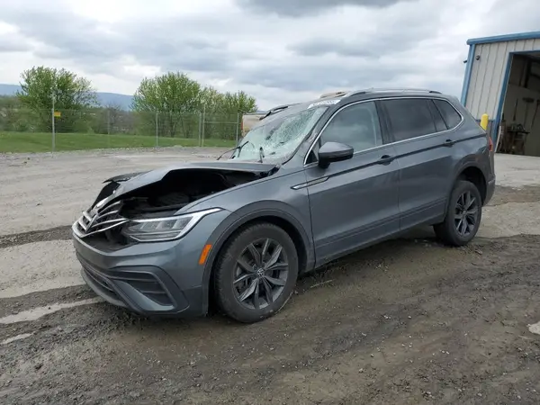 3VV2B7AX8NM137488 2022 VOLKSWAGEN TIGUAN - Image 1