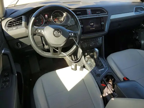 3VV2B7AX9JM004250 2018 VOLKSWAGEN TIGUAN - Image 8