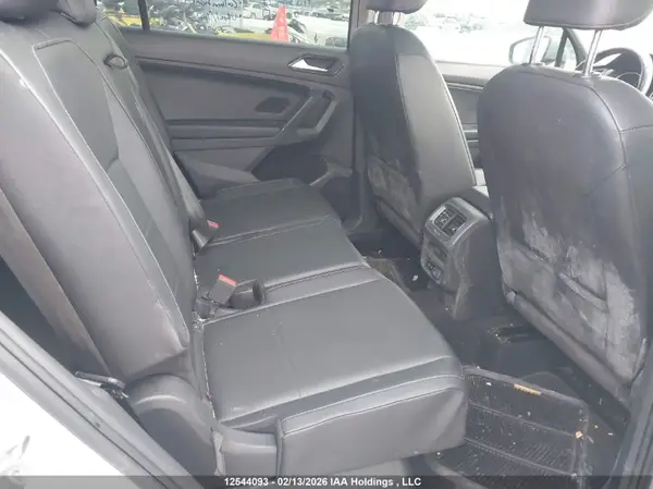 3VV2B7AX9JM017998 2018 VOLKSWAGEN TIGUAN - Image 8