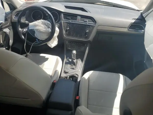 3VV2B7AX9JM036891 2018 VOLKSWAGEN TIGUAN - Image 8