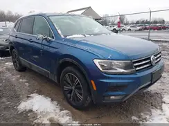 3VV2B7AX9JM054422 2018 VOLKSWAGEN TIGUAN