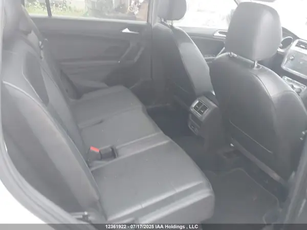 3VV2B7AX9JM062892 2018 VOLKSWAGEN TIGUAN - Image 8
