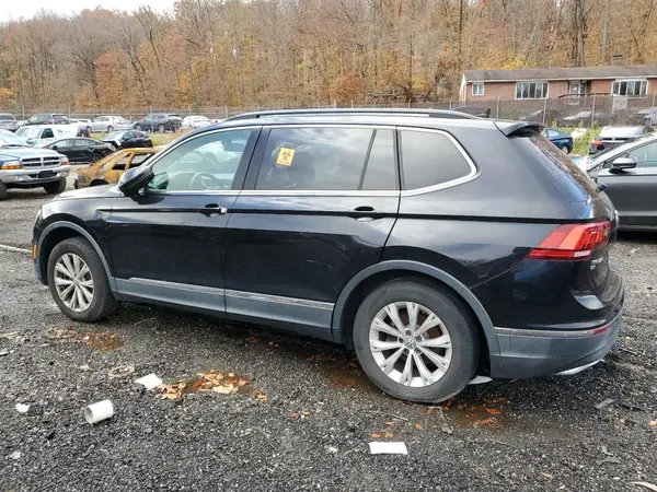 3VV2B7AX9JM073181 2018 VOLKSWAGEN TIGUAN - Image 2