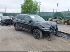 3VV2B7AX9JM082043 2018 VOLKSWAGEN TIGUAN