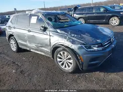 3VV2B7AX9JM099196 2018 VOLKSWAGEN TIGUAN