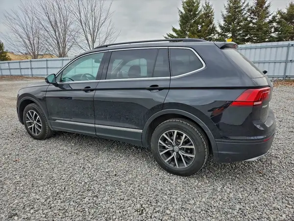 3VV2B7AX9JM108138 2018 VOLKSWAGEN TIGUAN - Image 2