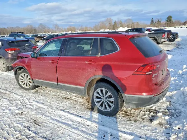 3VV2B7AX9JM129555 2018 VOLKSWAGEN TIGUAN - Image 2