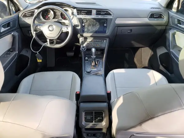 3VV2B7AX9JM143200 2018 VOLKSWAGEN TIGUAN - Image 8