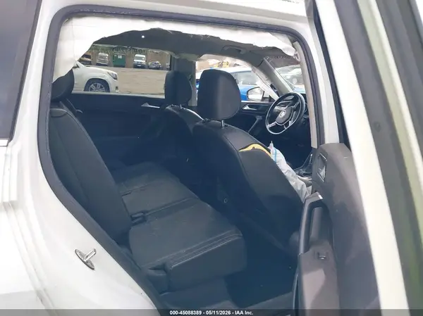 3VV2B7AX9JM146887 2018 VOLKSWAGEN TIGUAN - Image 8