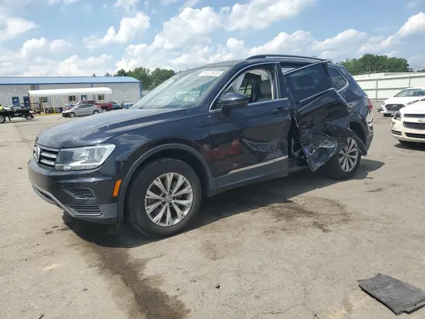 3VV2B7AX9JM164838 2018 VOLKSWAGEN TIGUAN - Image 1