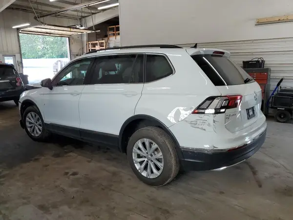 3VV2B7AX9JM168078 2018 VOLKSWAGEN TIGUAN - Image 2