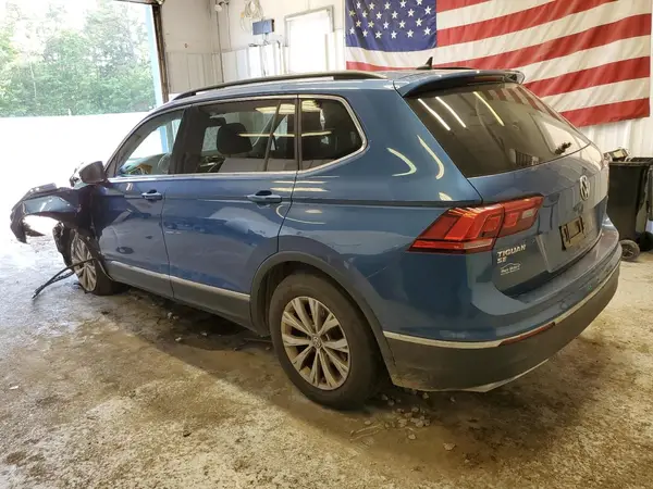 3VV2B7AX9JM178092 2018 VOLKSWAGEN TIGUAN - Image 2