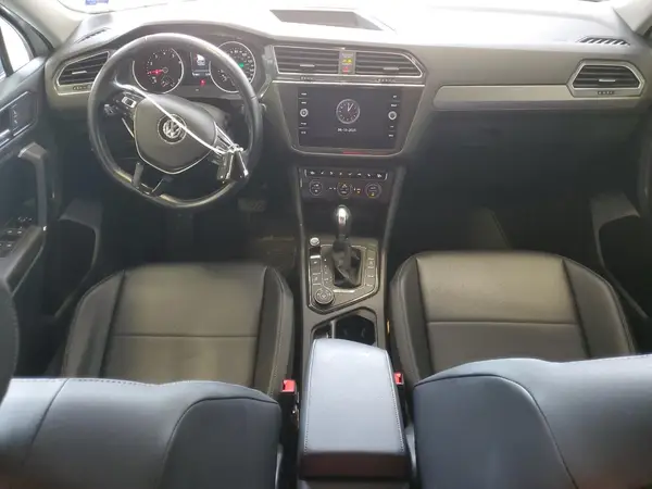 3VV2B7AX9JM182885 2018 VOLKSWAGEN TIGUAN - Image 8