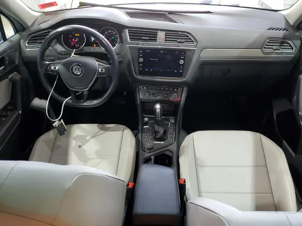 3VV2B7AX9JM197161 2018 VOLKSWAGEN TIGUAN - Image 8