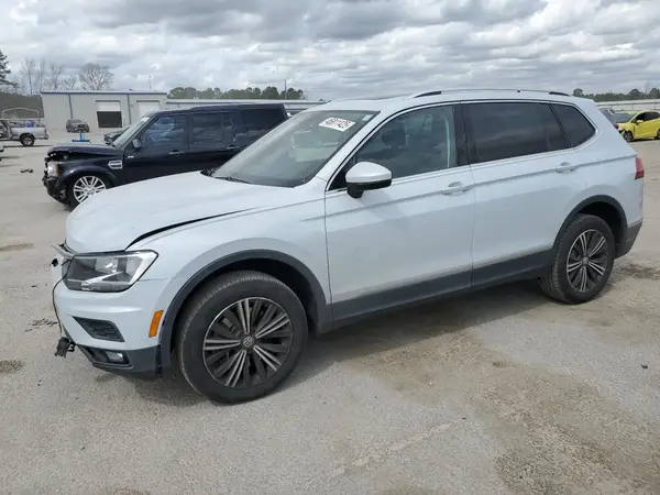 3VV2B7AX9JM205243 2018 VOLKSWAGEN TIGUAN - Image 1