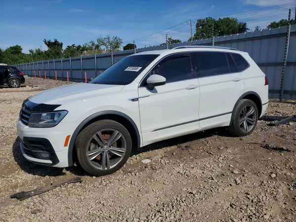 3VV2B7AX9JM205291 2018 VOLKSWAGEN TIGUAN - Image 1