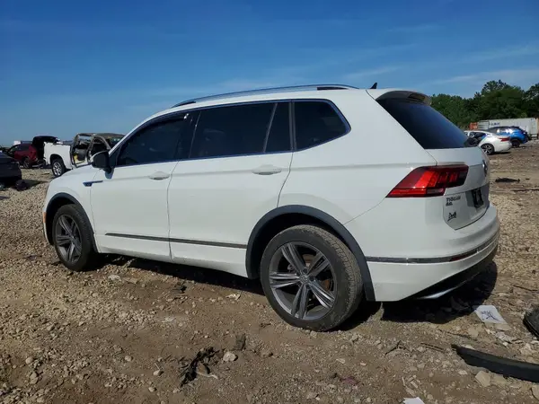 3VV2B7AX9JM205291 2018 VOLKSWAGEN TIGUAN - Image 2
