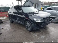 3VV2B7AX9JM219479 2018 VOLKSWAGEN TIGUAN
