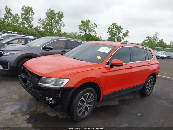 3VV2B7AX9KM012267 2019 VOLKSWAGEN TIGUAN - Image 2