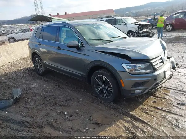 3VV2B7AX9KM013645 2019 VOLKSWAGEN TIGUAN - Image 1