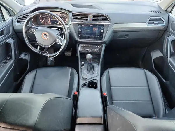 3VV2B7AX9KM032843 2019 VOLKSWAGEN TIGUAN - Image 8