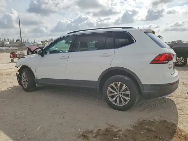 3VV2B7AX9KM048525 2019 VOLKSWAGEN TIGUAN - Image 2