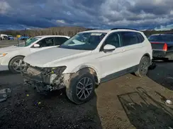3VV2B7AX9KM050131 2019 VOLKSWAGEN TIGUAN