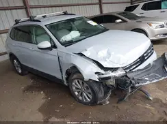 3VV2B7AX9KM051733 2019 VOLKSWAGEN TIGUAN