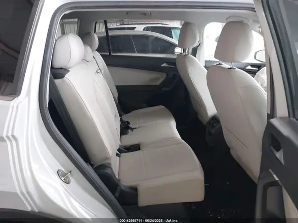 3VV2B7AX9KM051733 2019 VOLKSWAGEN TIGUAN - Image 8