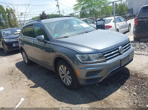 3VV2B7AX9KM068337 2019 VOLKSWAGEN TIGUAN - Image 1
