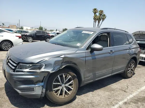 3VV2B7AX9KM071934 2019 VOLKSWAGEN TIGUAN - Image 1