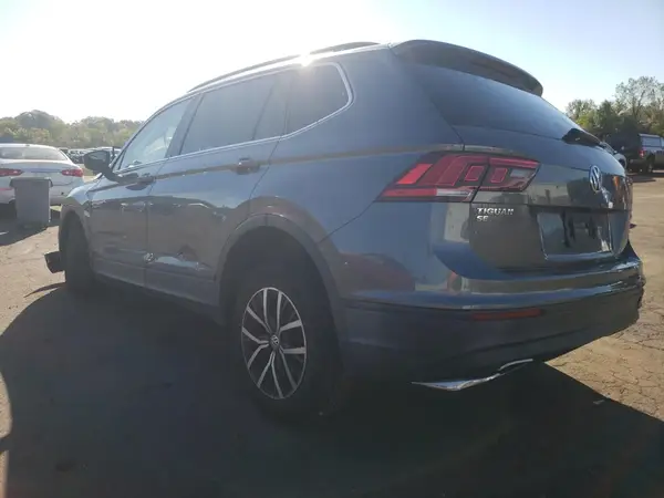 3VV2B7AX9KM077667 2019 VOLKSWAGEN TIGUAN - Image 2