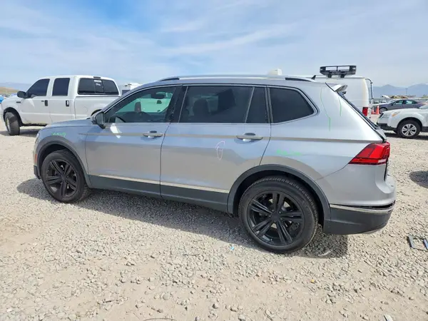 3VV2B7AX9KM096414 2019 VOLKSWAGEN TIGUAN - Image 2